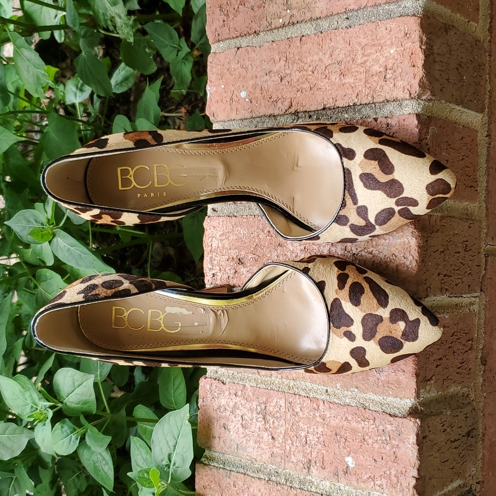 BCBG Paris d'orsay heels - sz. 9 - Picture 2 of 9